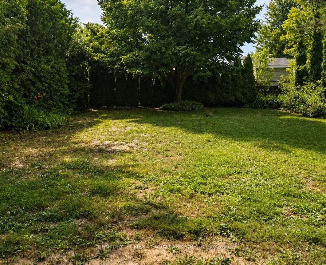 Vacant Land For Lease | X13615072