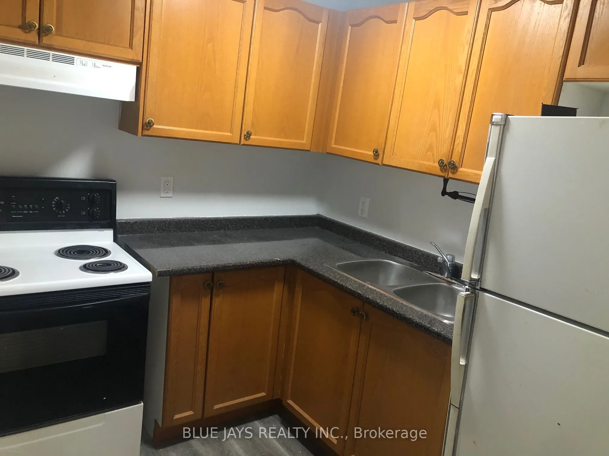 Multiplex For Lease | X13615204