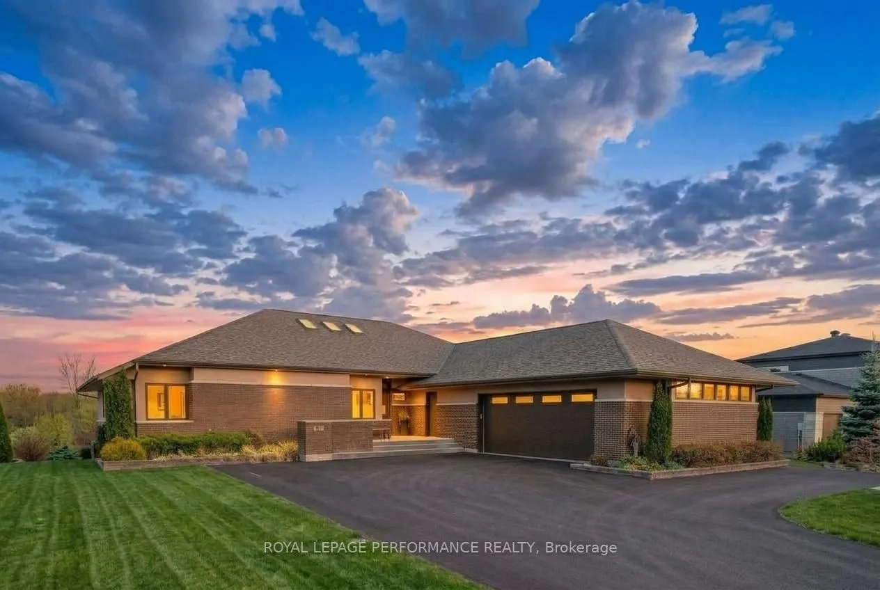 Detached Home For Sale | X13618544