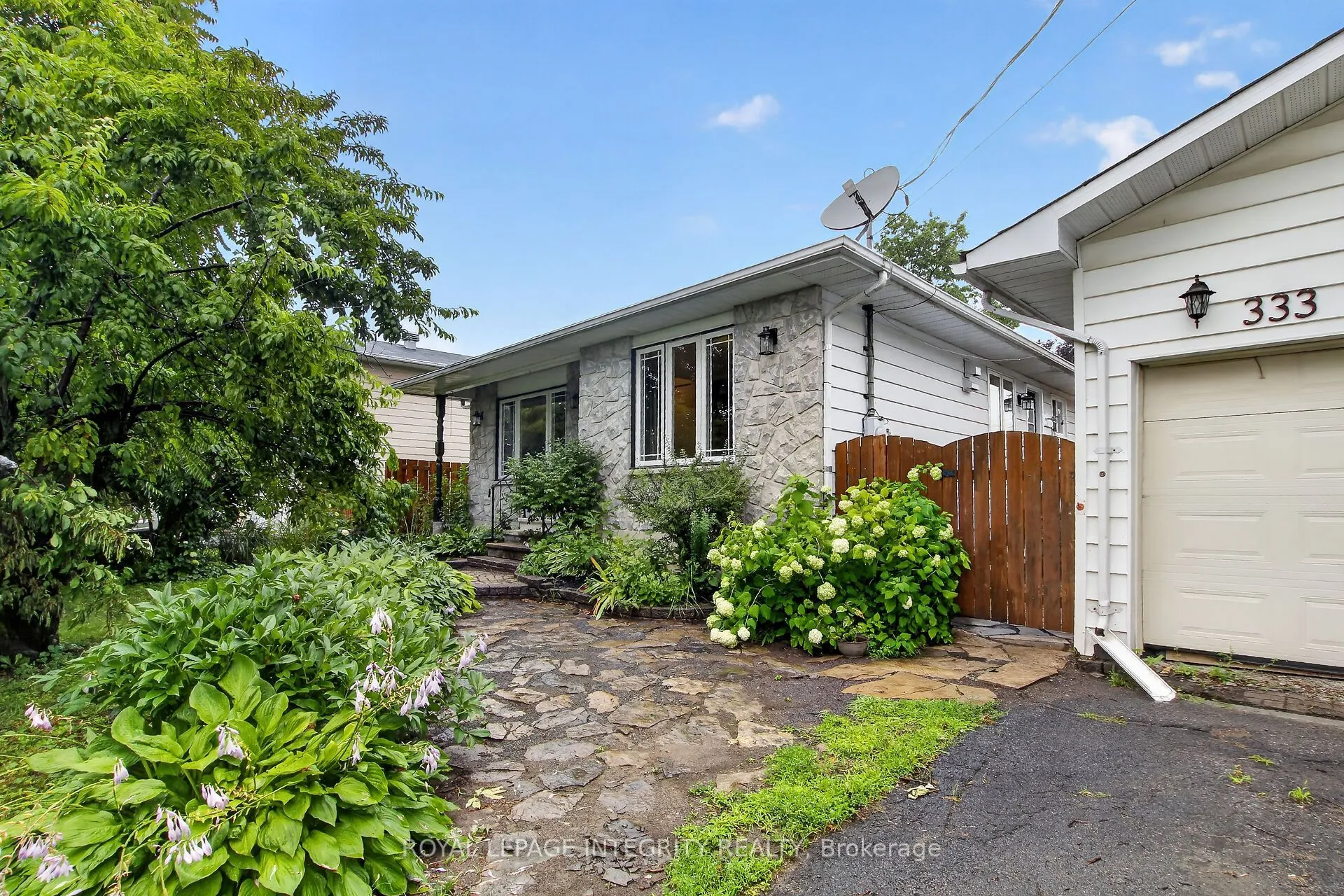 Detached Home For Sale | X13618576