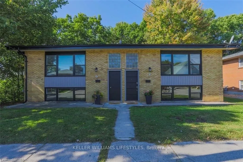 Duplex For Sale | X13622382