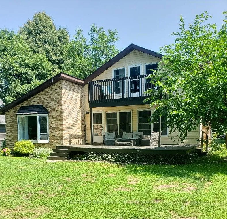 Detached Home For Lease | X13629186