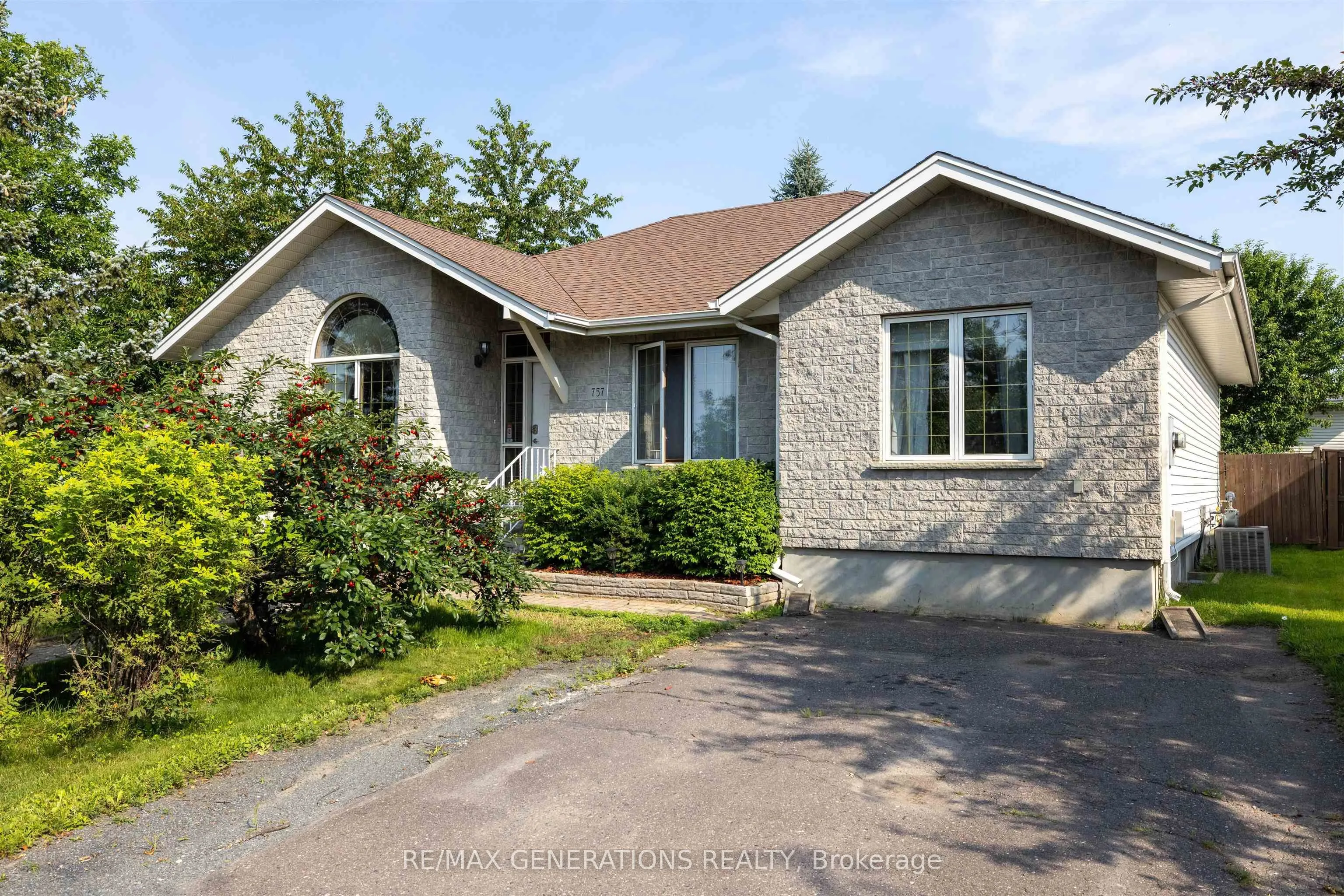 Detached Home For Sale | X13635486