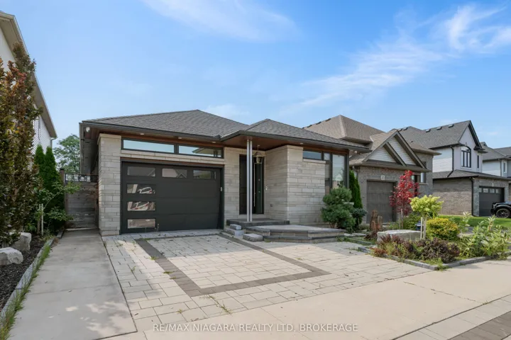 Beautiful bungalow with professional landscaping