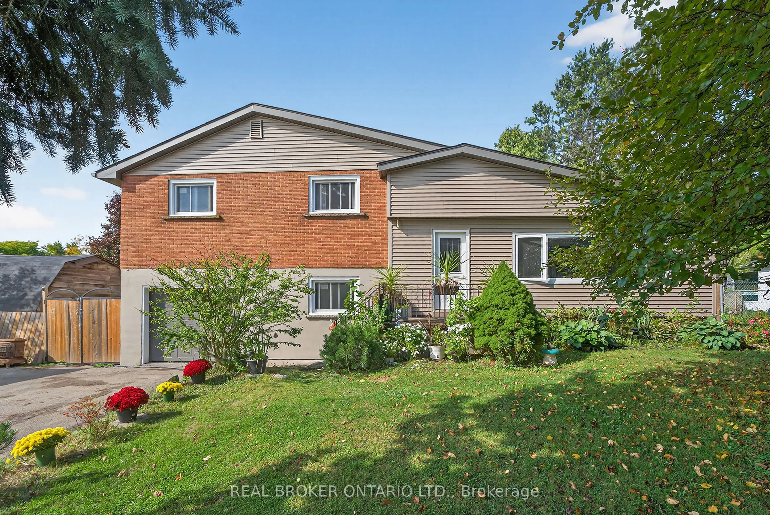 Detached Home For Sale | X13669712