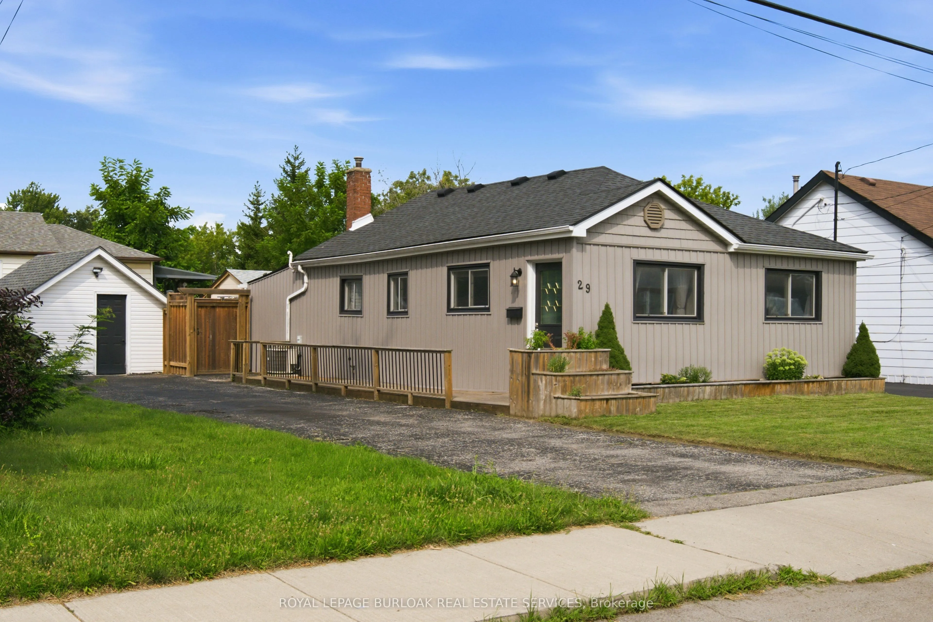 Detached Home For Sale | X13687998
