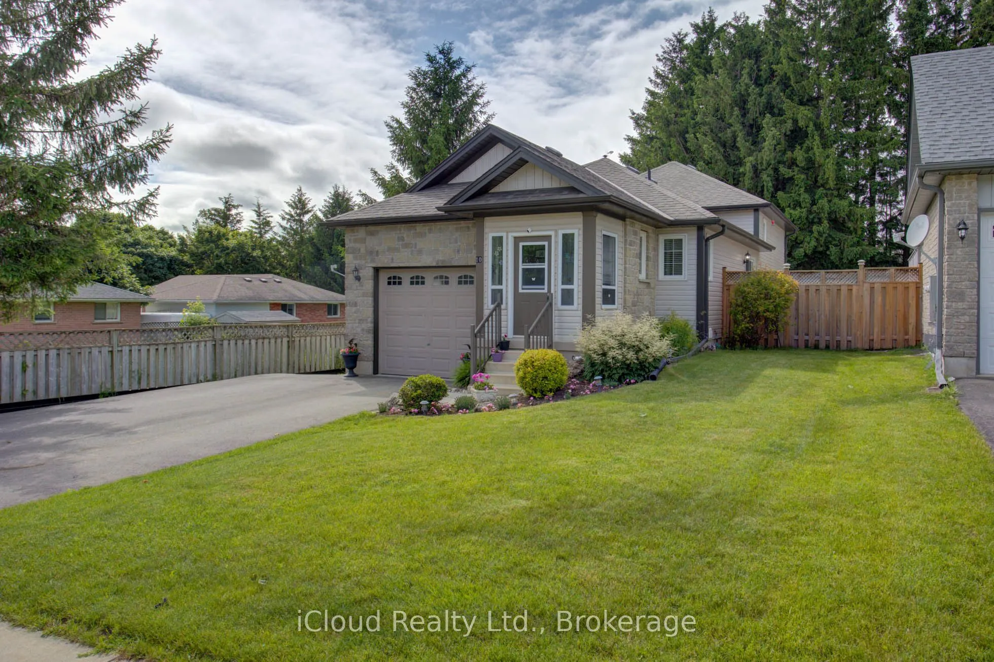 Detached Home For Sale | X13697550