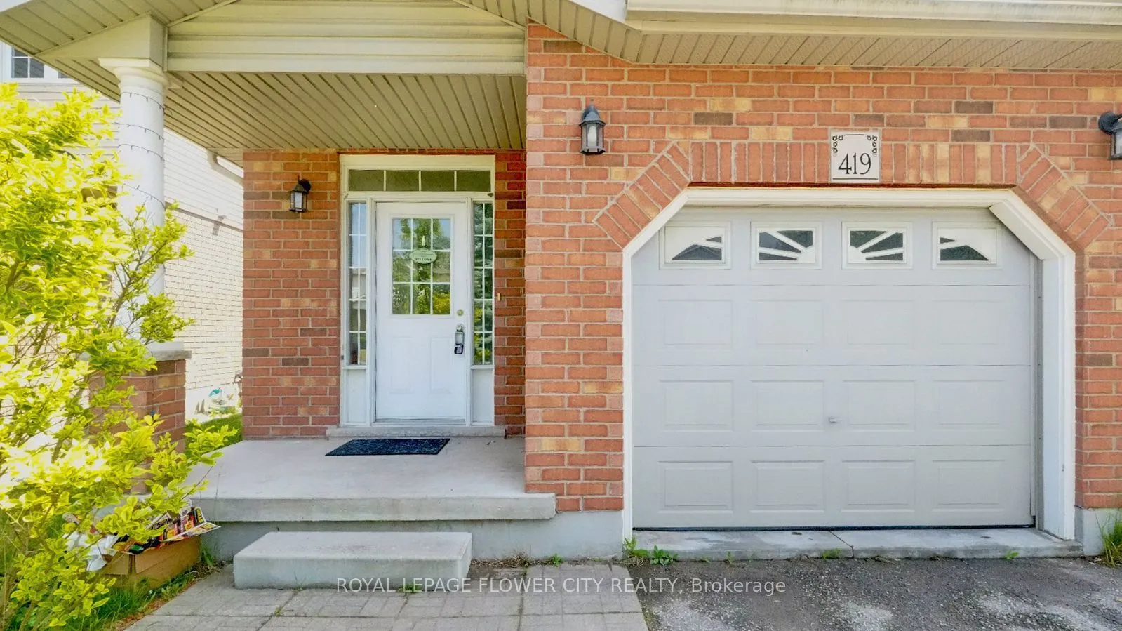 Detached Home For Lease | X13734452