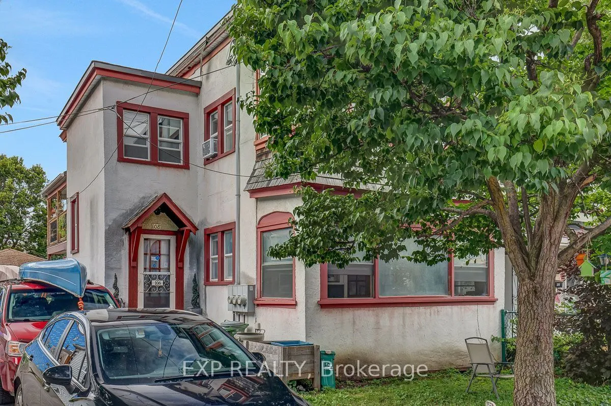 Triplex For Sale | X13734664