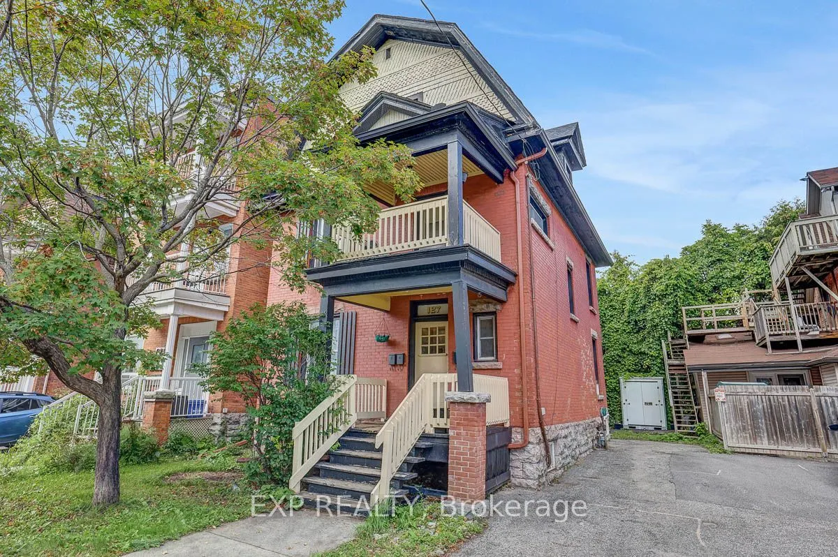 Triplex For Sale | X13734670