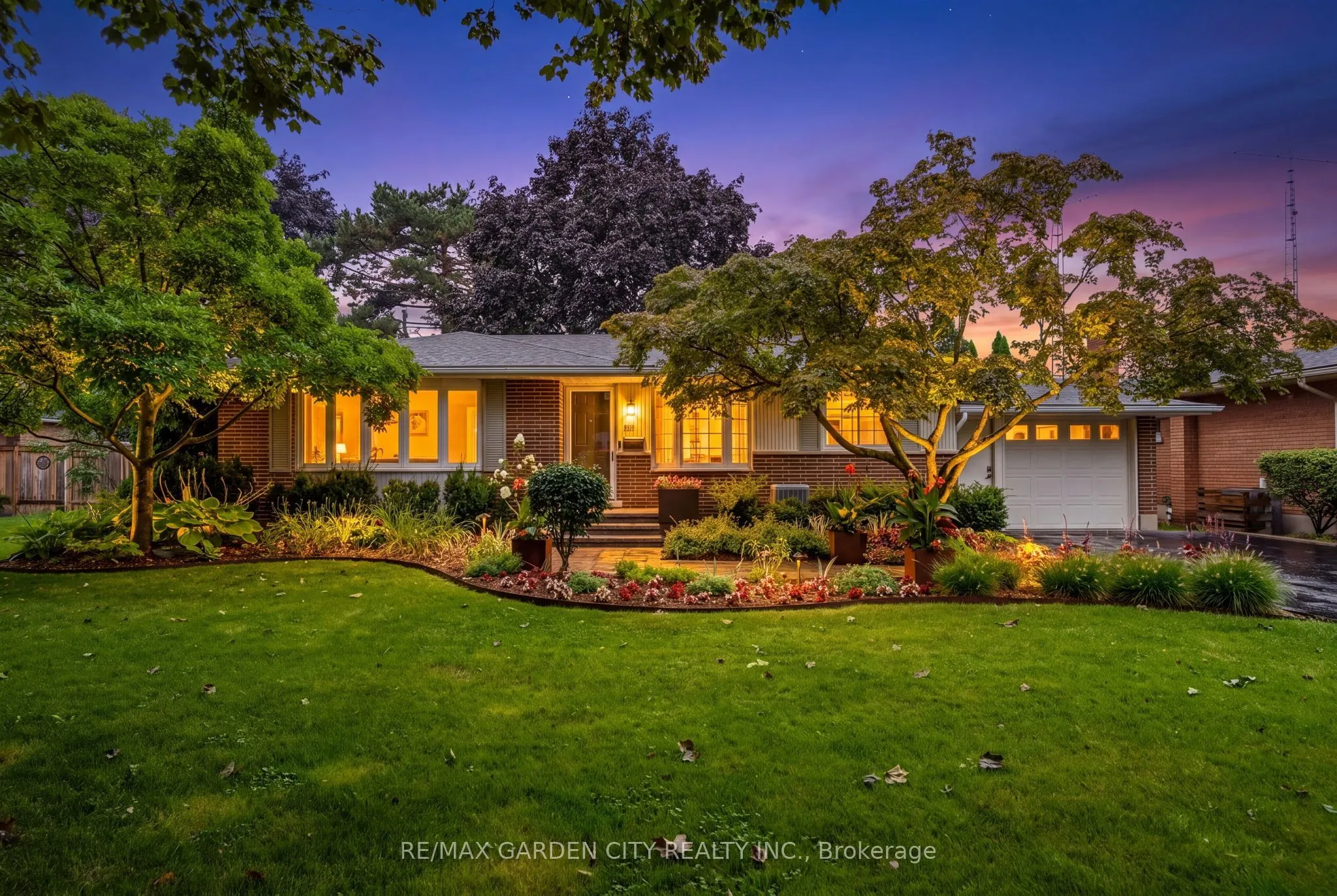 Detached Home For Sale | X13735206