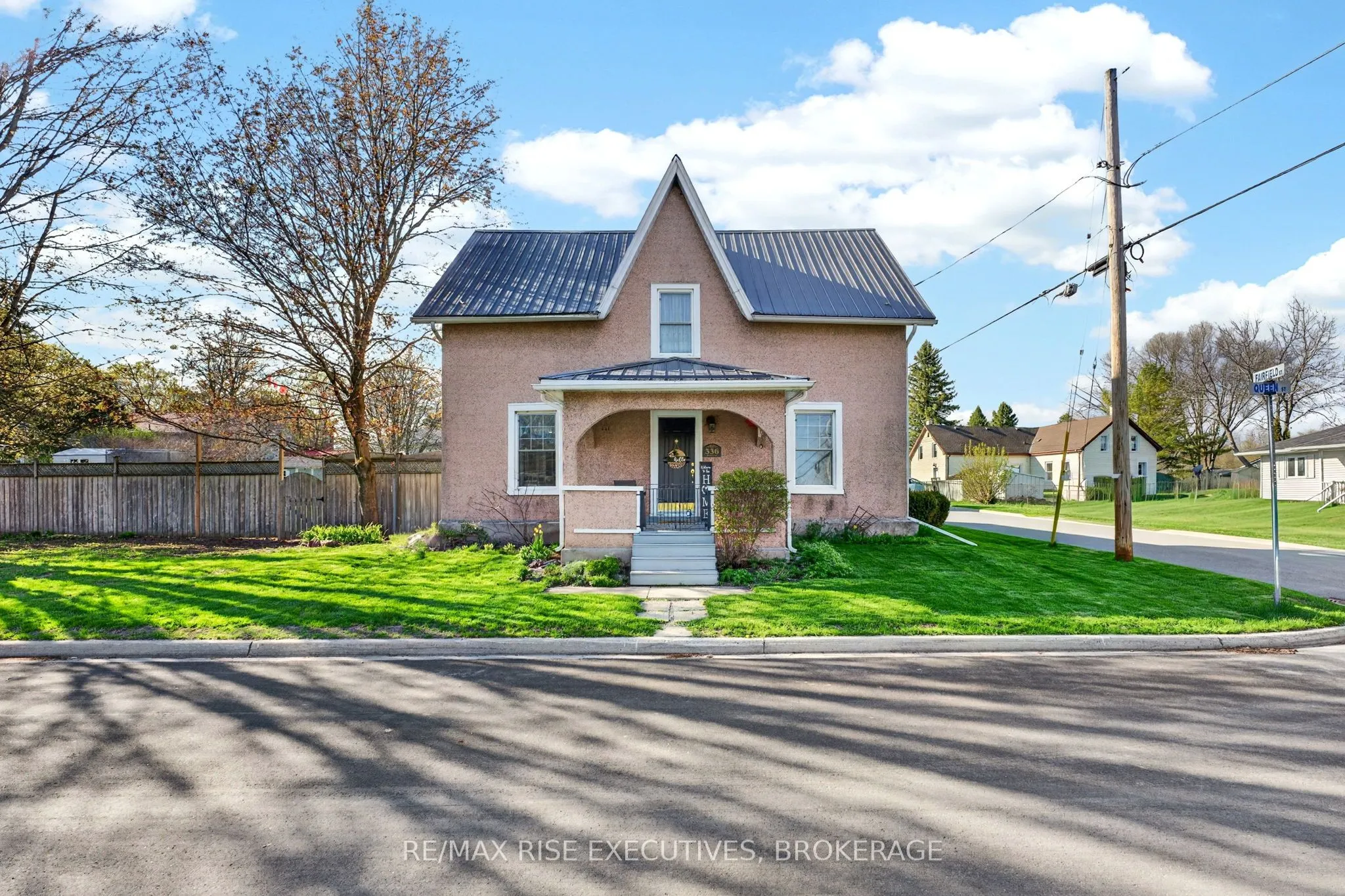 Detached Home For Sale | X13735976