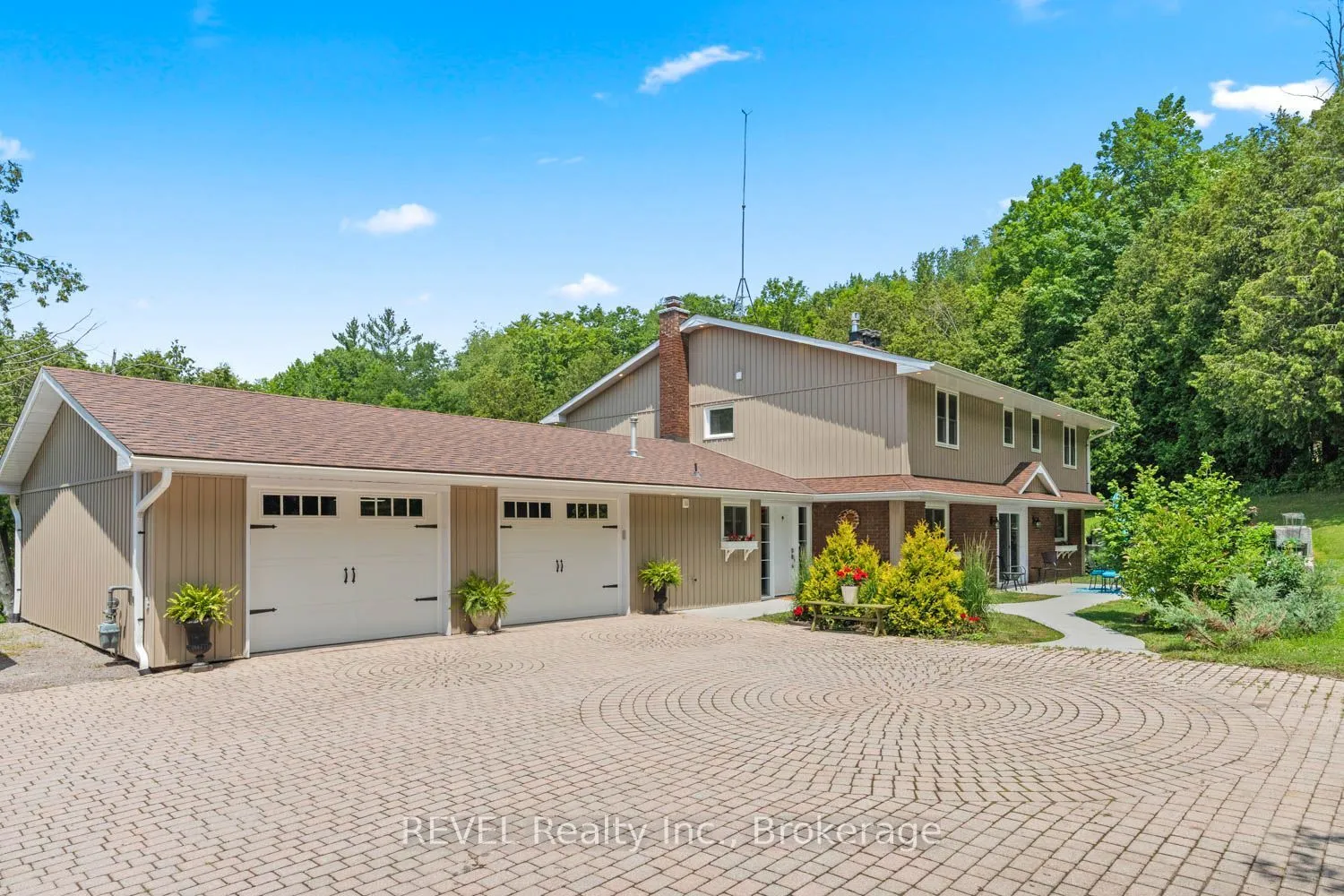 Detached Home For Sale | X13736032