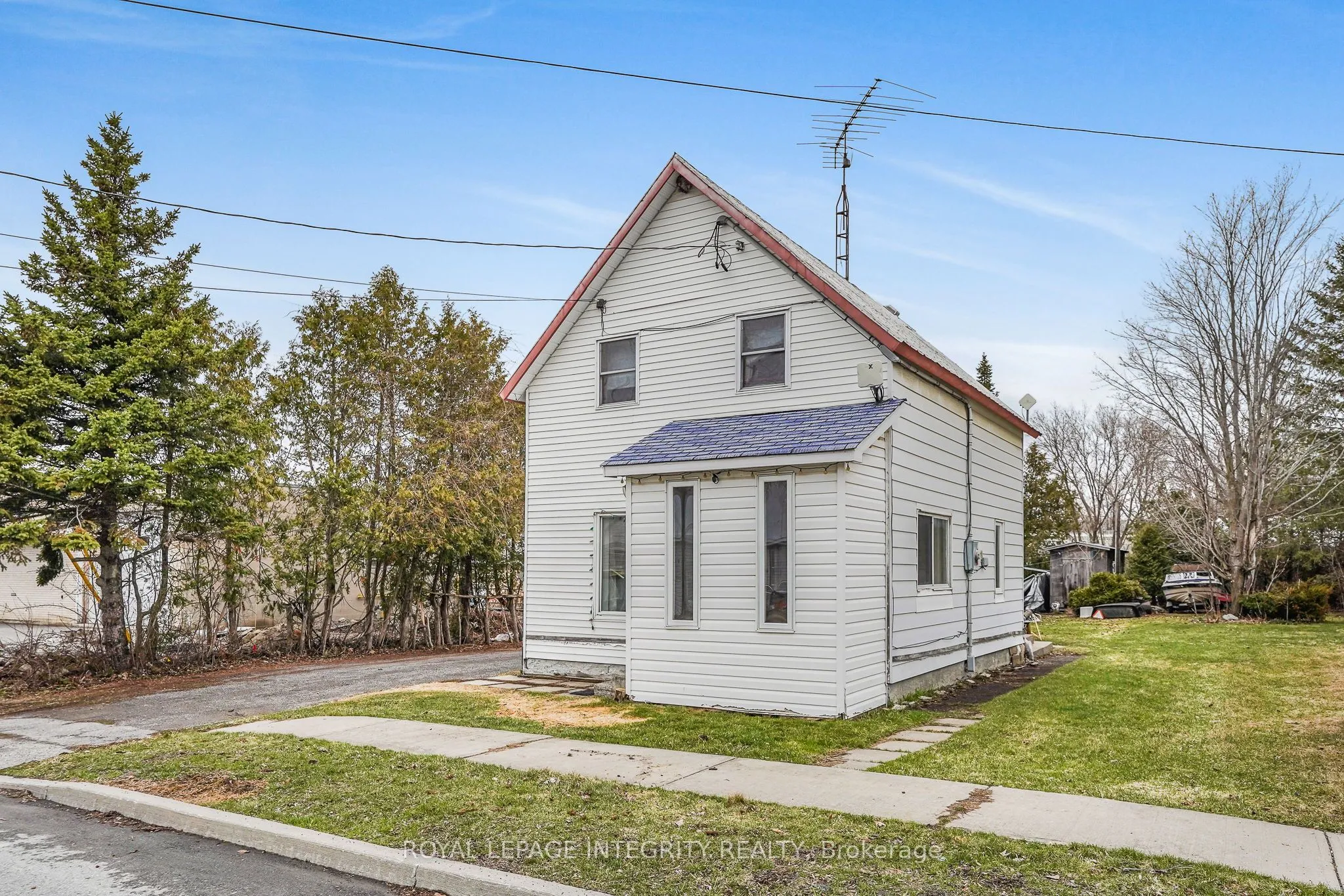 Detached Home For Sale | X13736252