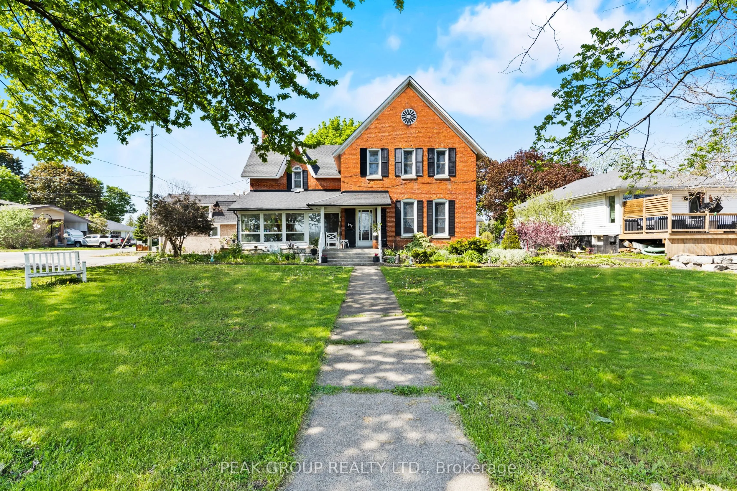 Detached Home For Sale | X13736342