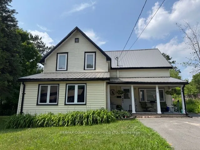 Detached Home For Lease | X13737374