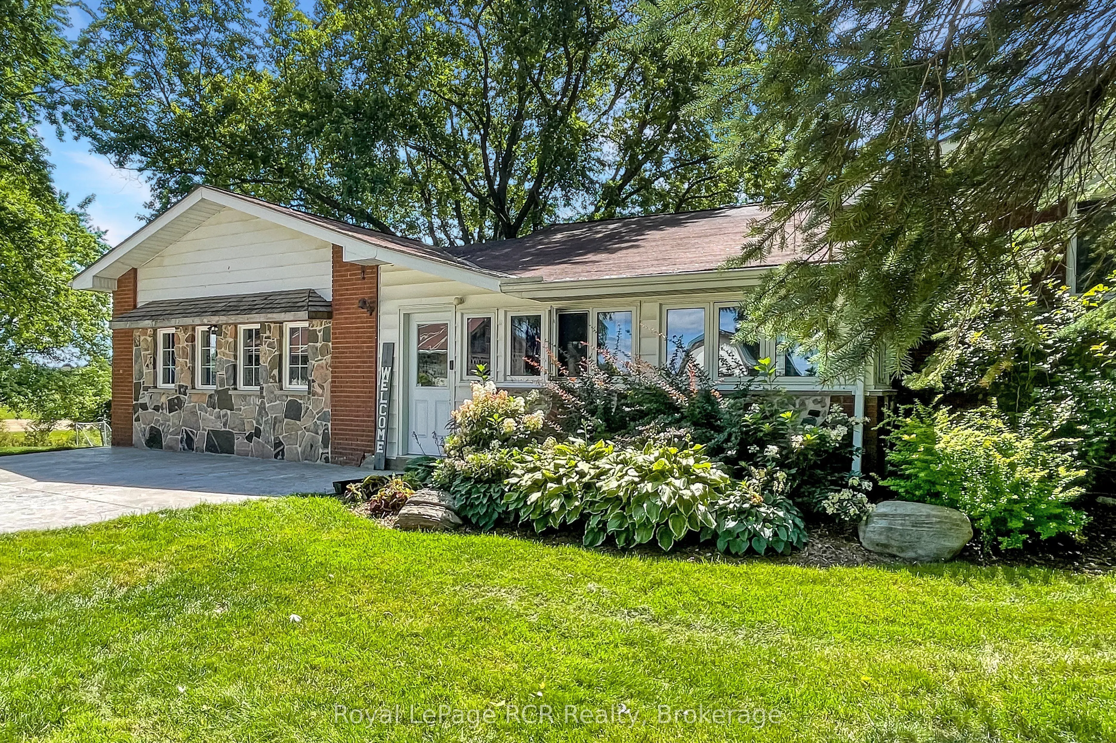 Detached Home For Sale | X13737610