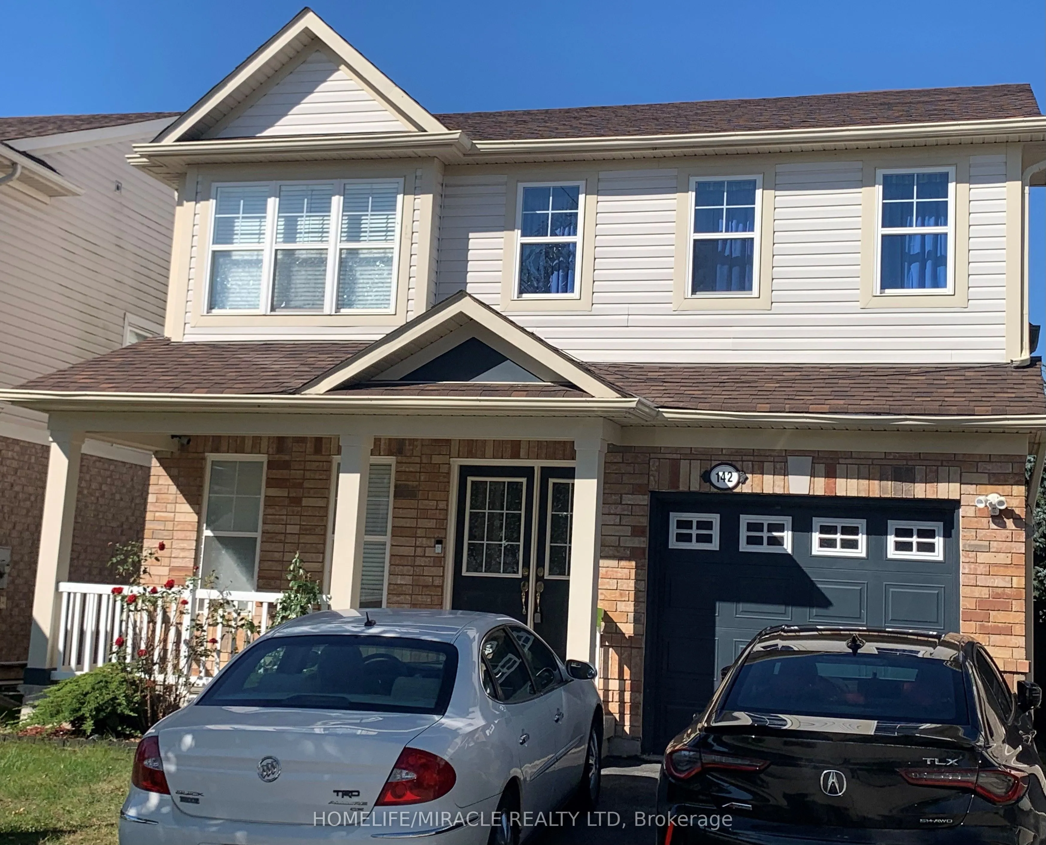 Detached Home For Lease | X13737644