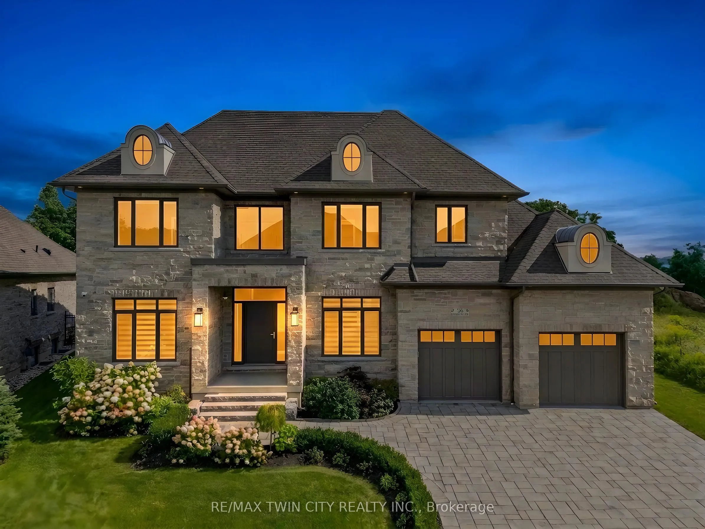 Detached Home For Sale | X13737986