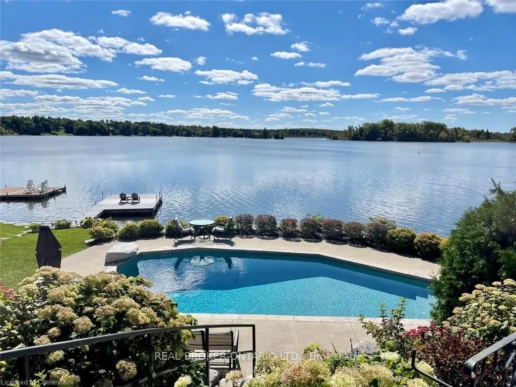 Detached Home For Lease | X13738006