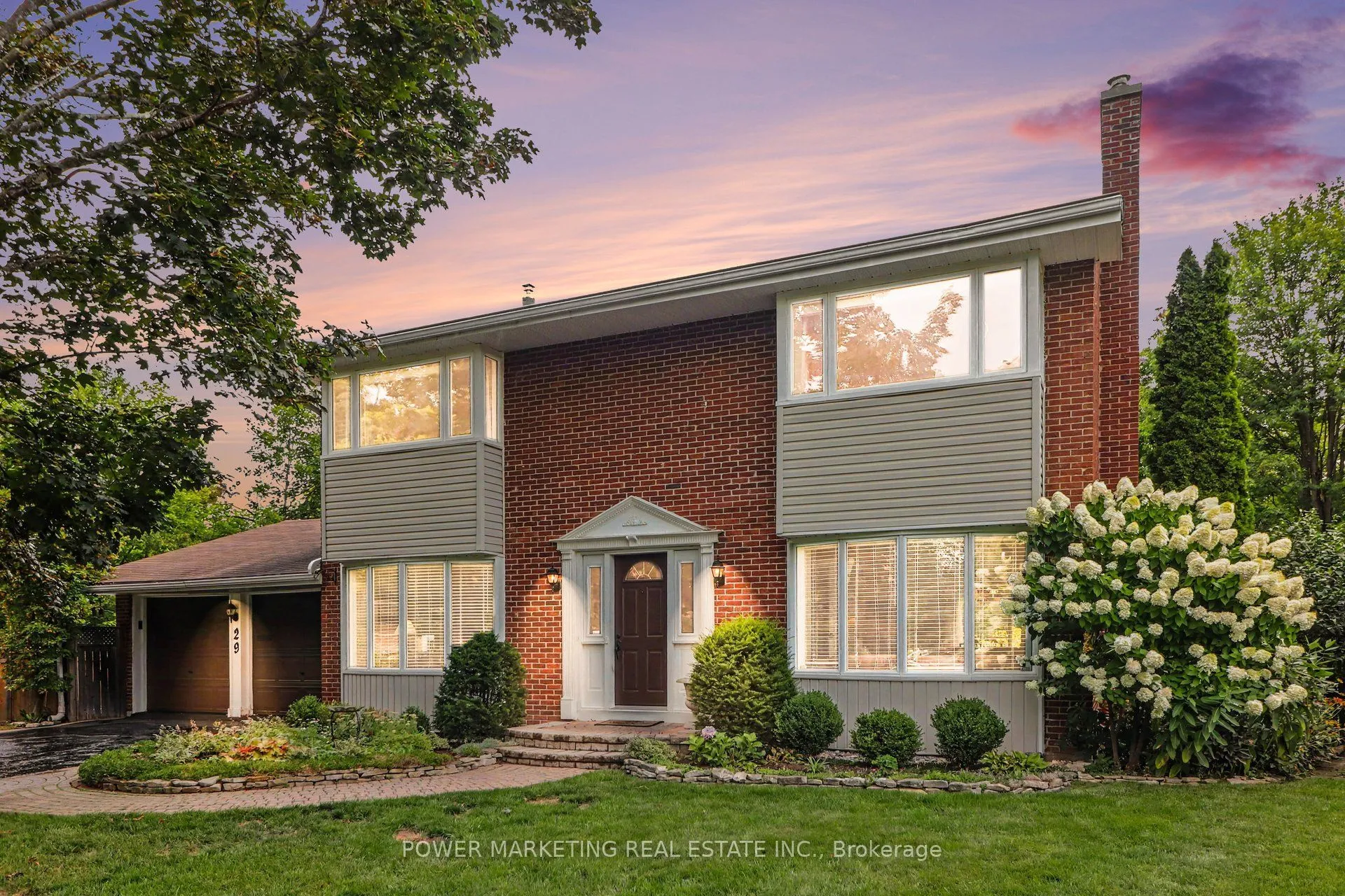 Detached Home For Sale | X13738048