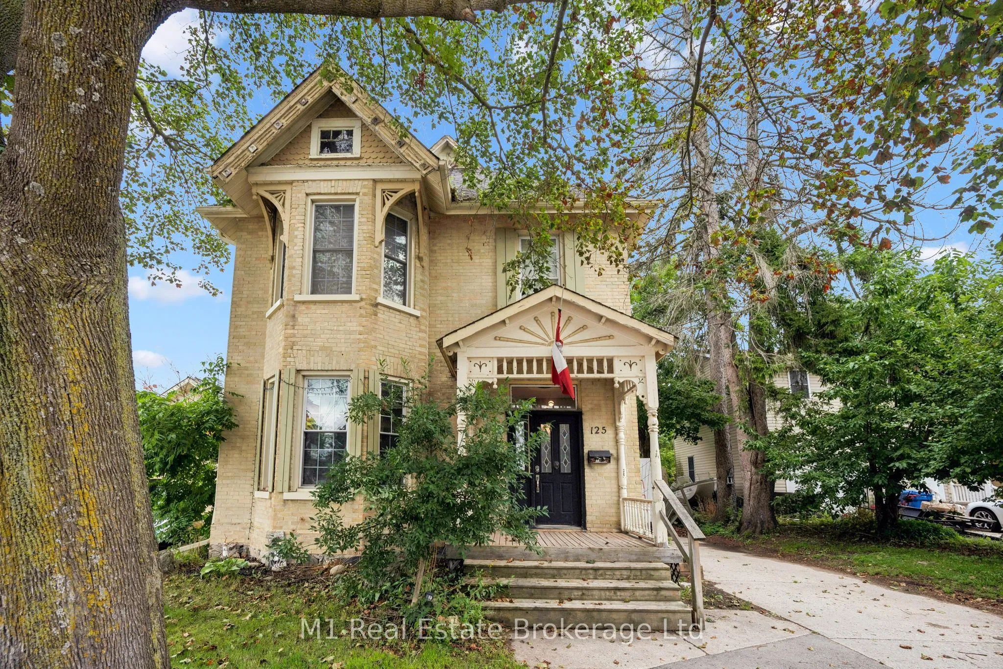 Detached Home For Sale | X13738068