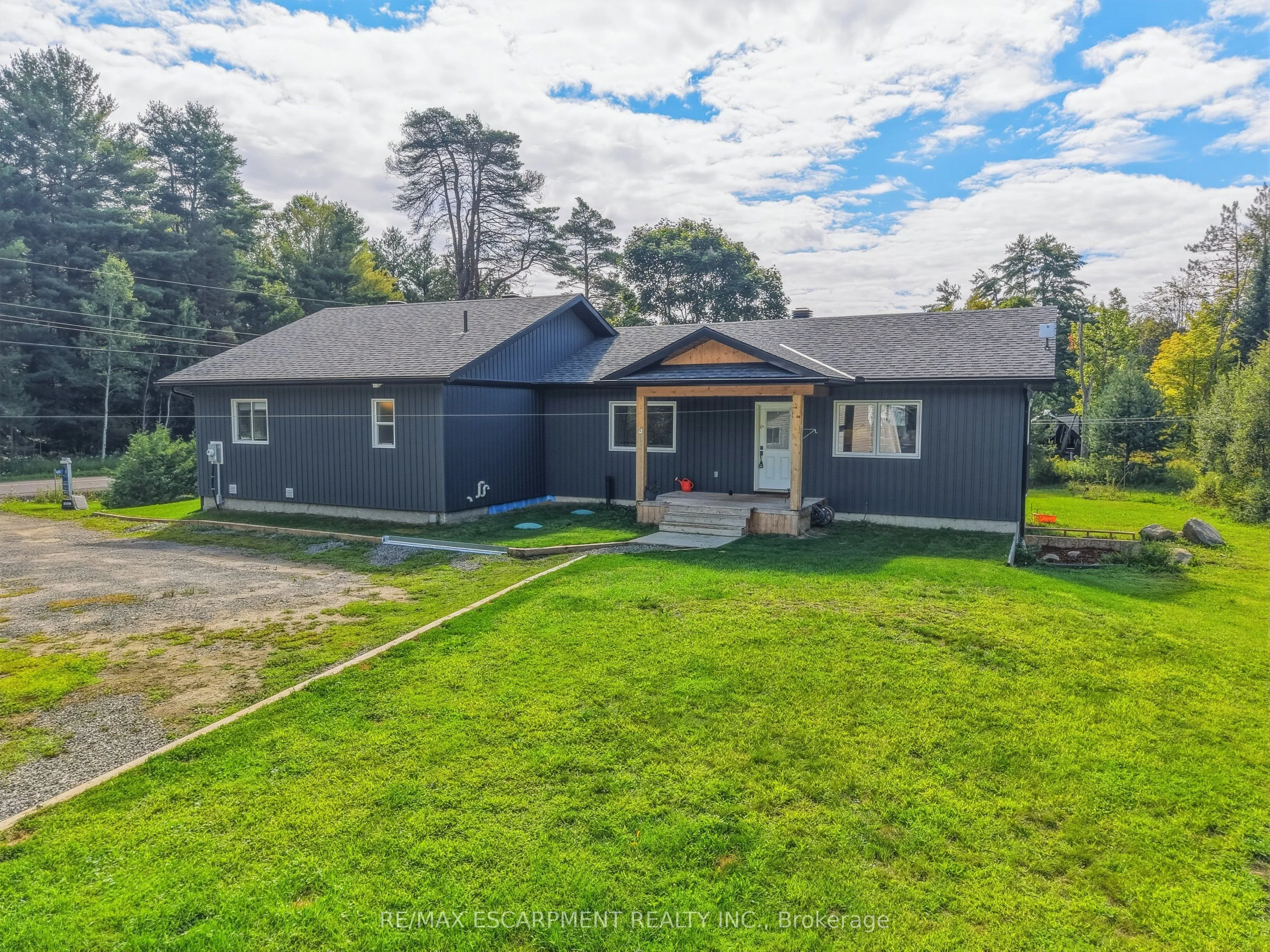 Detached Home For Sale | X13738142