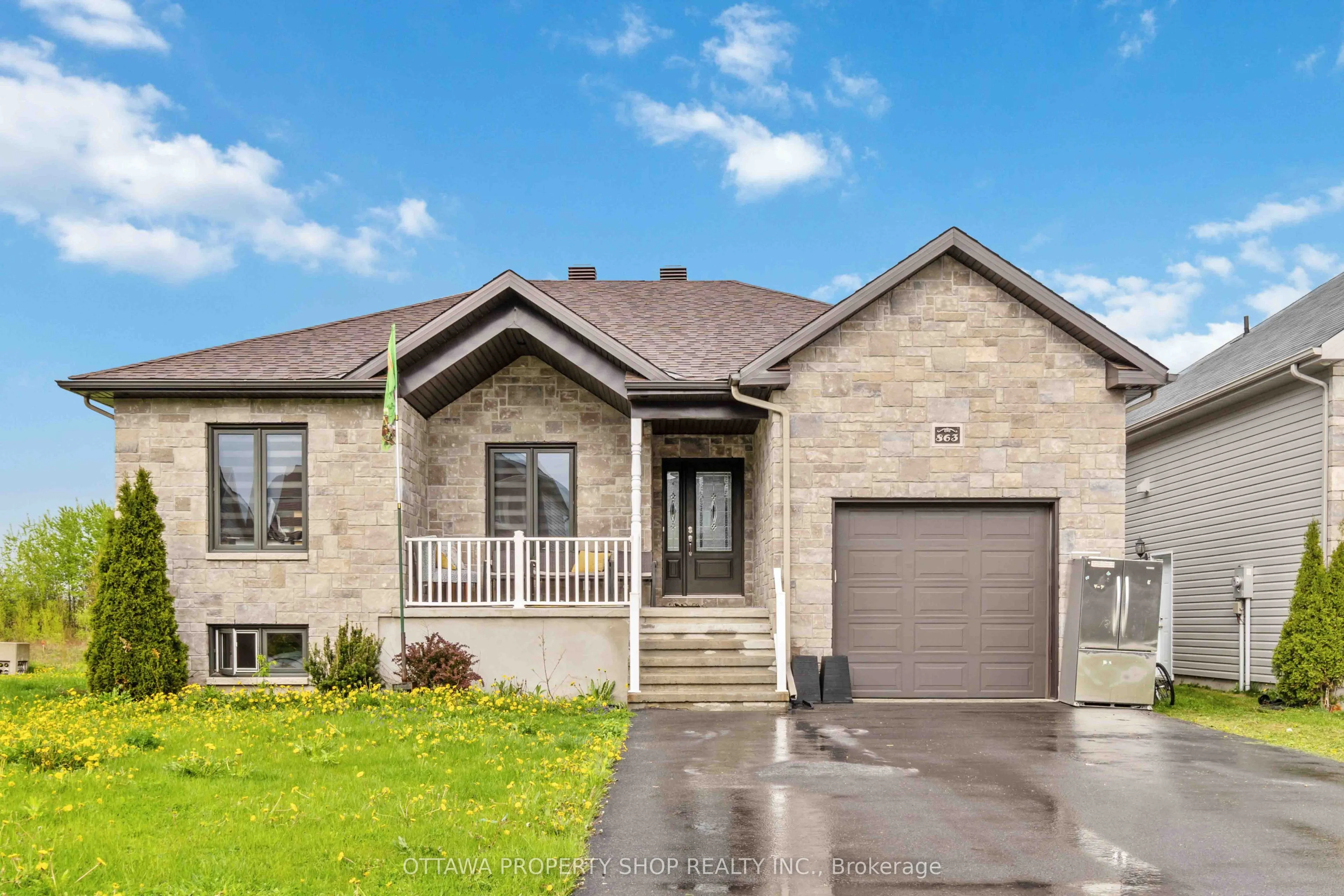 Detached Home For Sale | X13738168