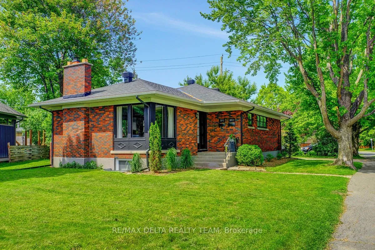 Detached Home For Lease | X13738212