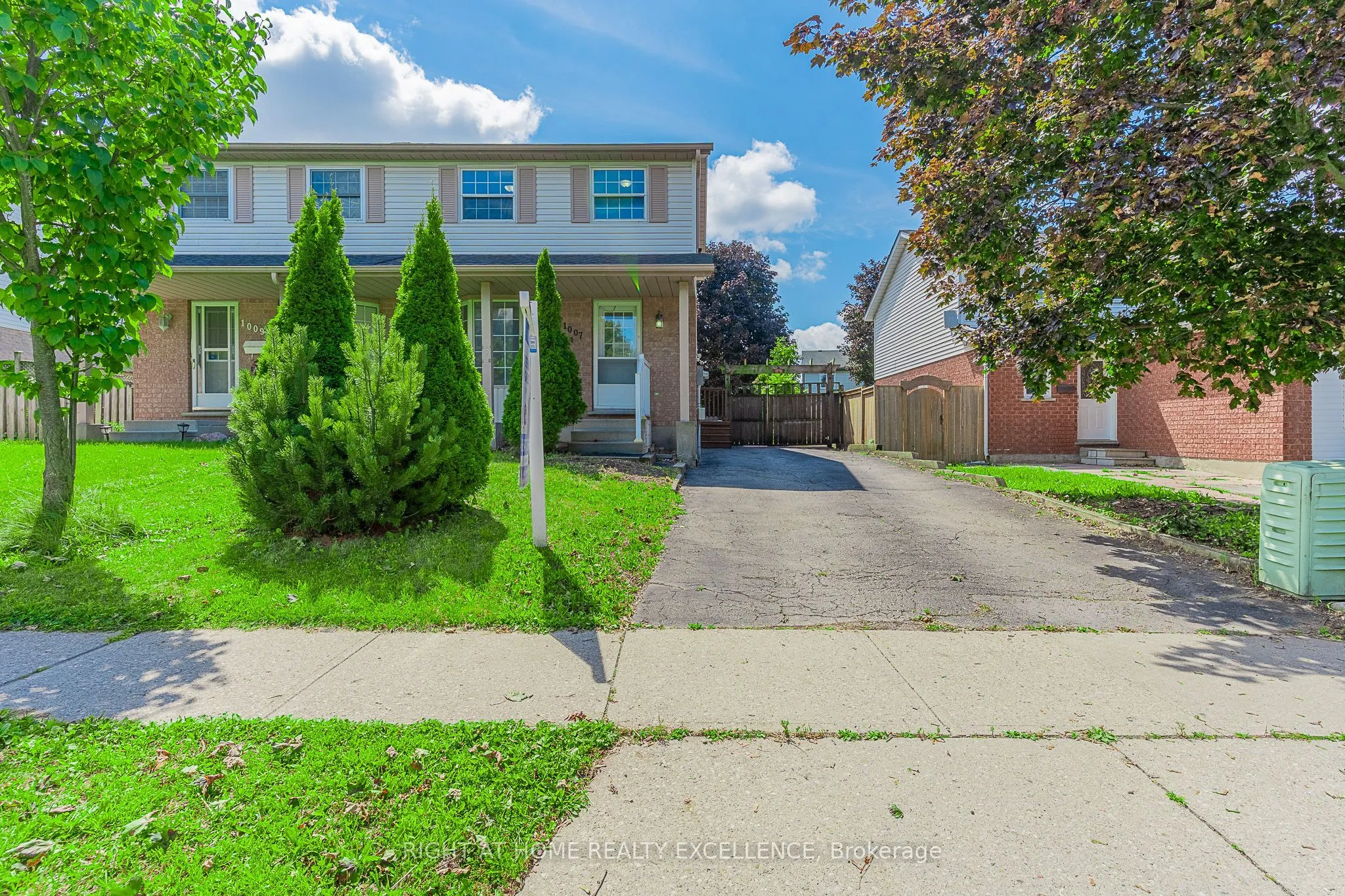 Semi-Detached Home For Lease | X13738376