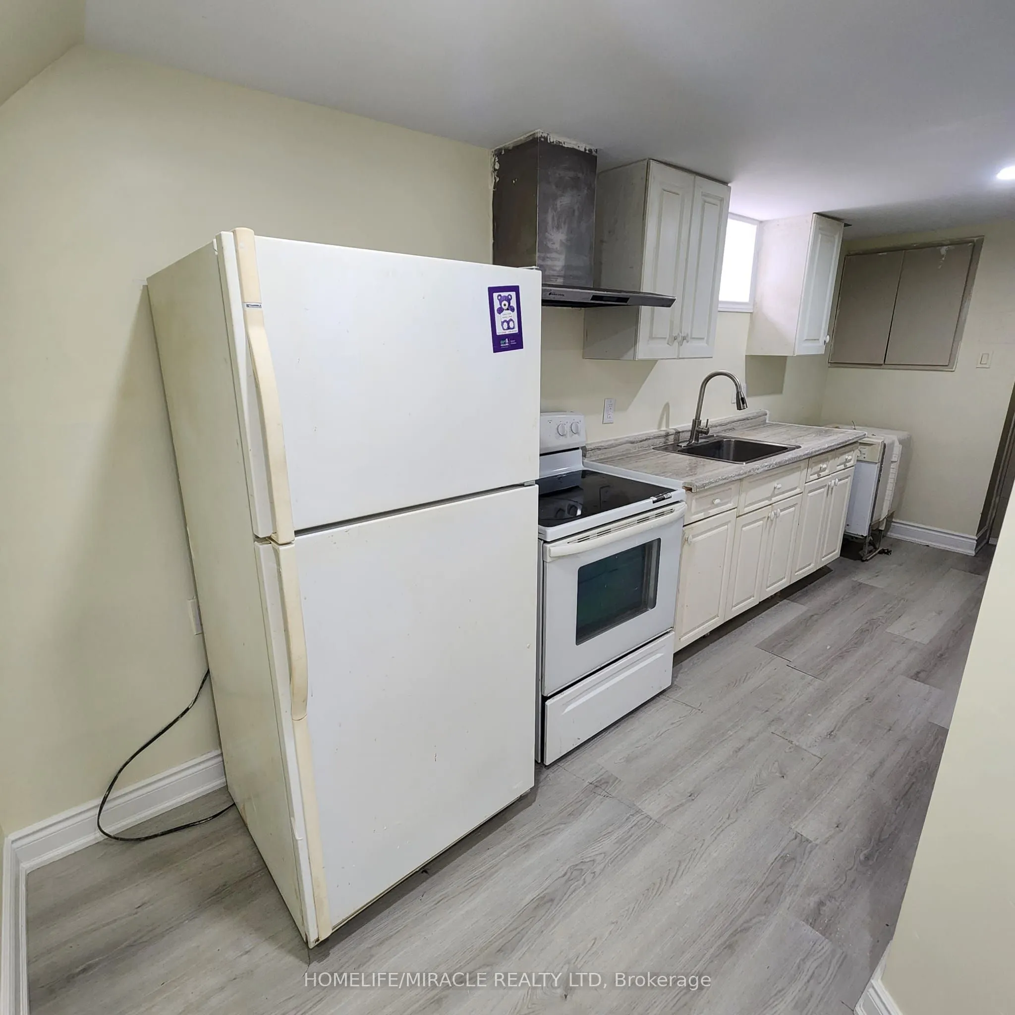 Detached Home For Lease | X13738796