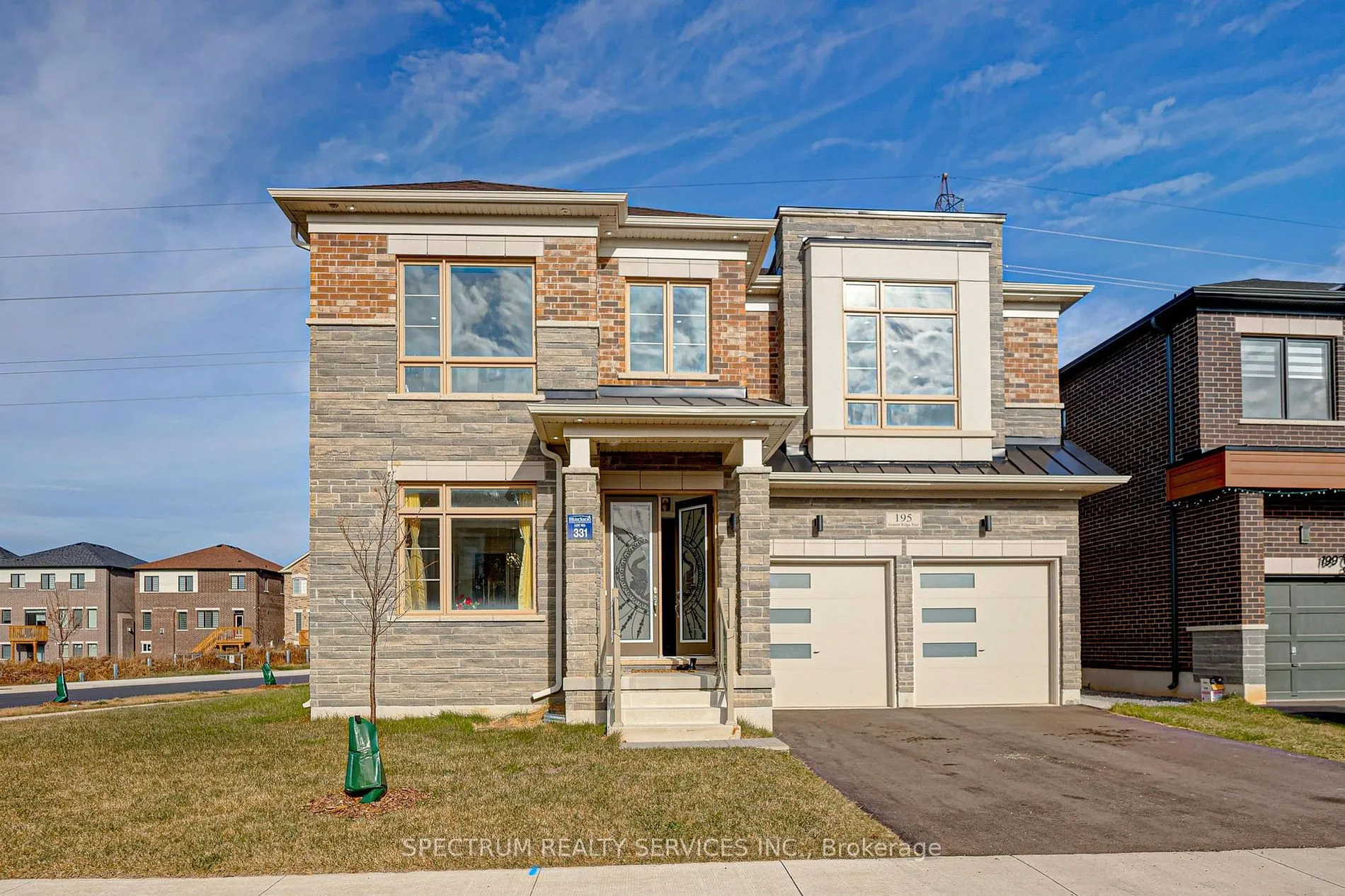 Detached Home For Sale | X8436772
