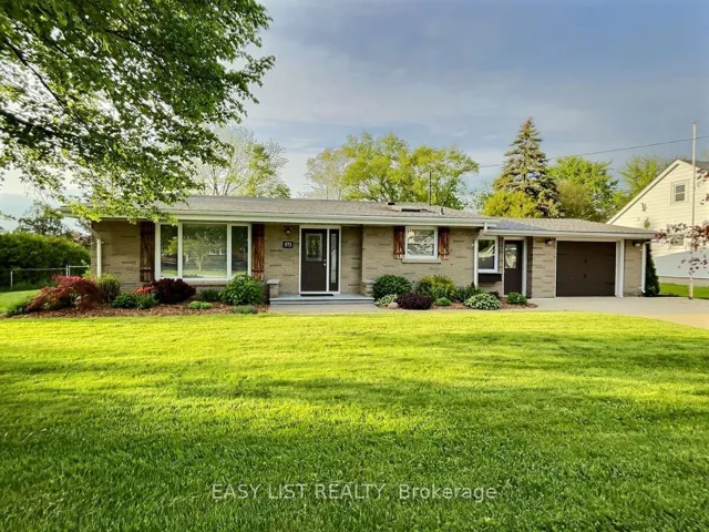 573 Main St, Plympton-Wyoming, Ontario N0N 1T0