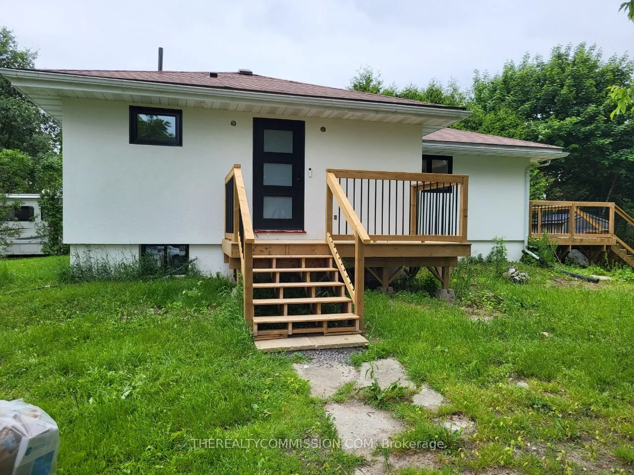 Detached Home For Sale | X8466132