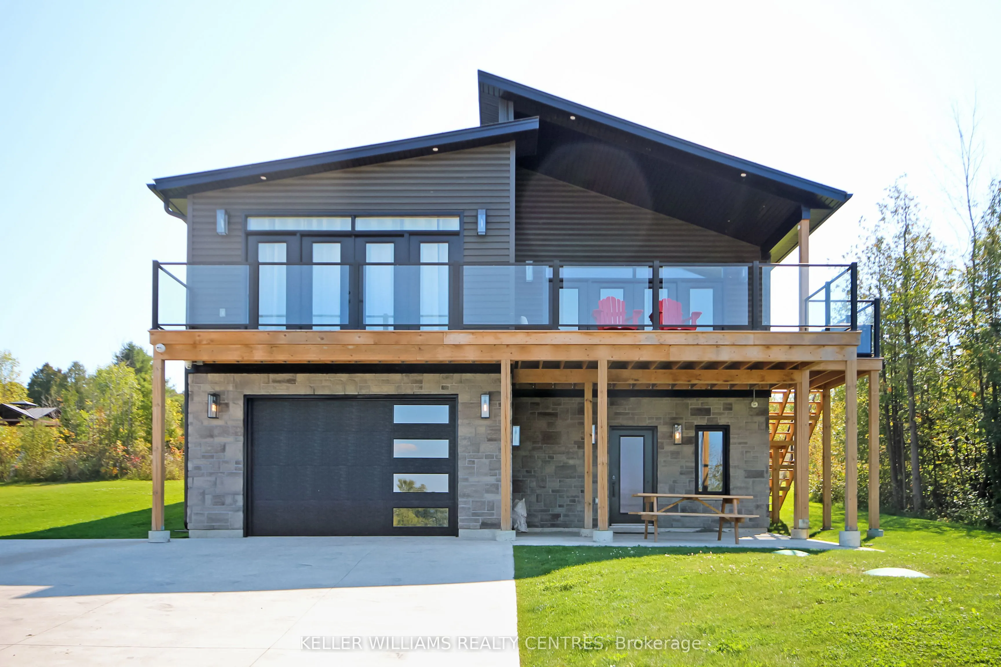 Detached Home For Sale | X9363720