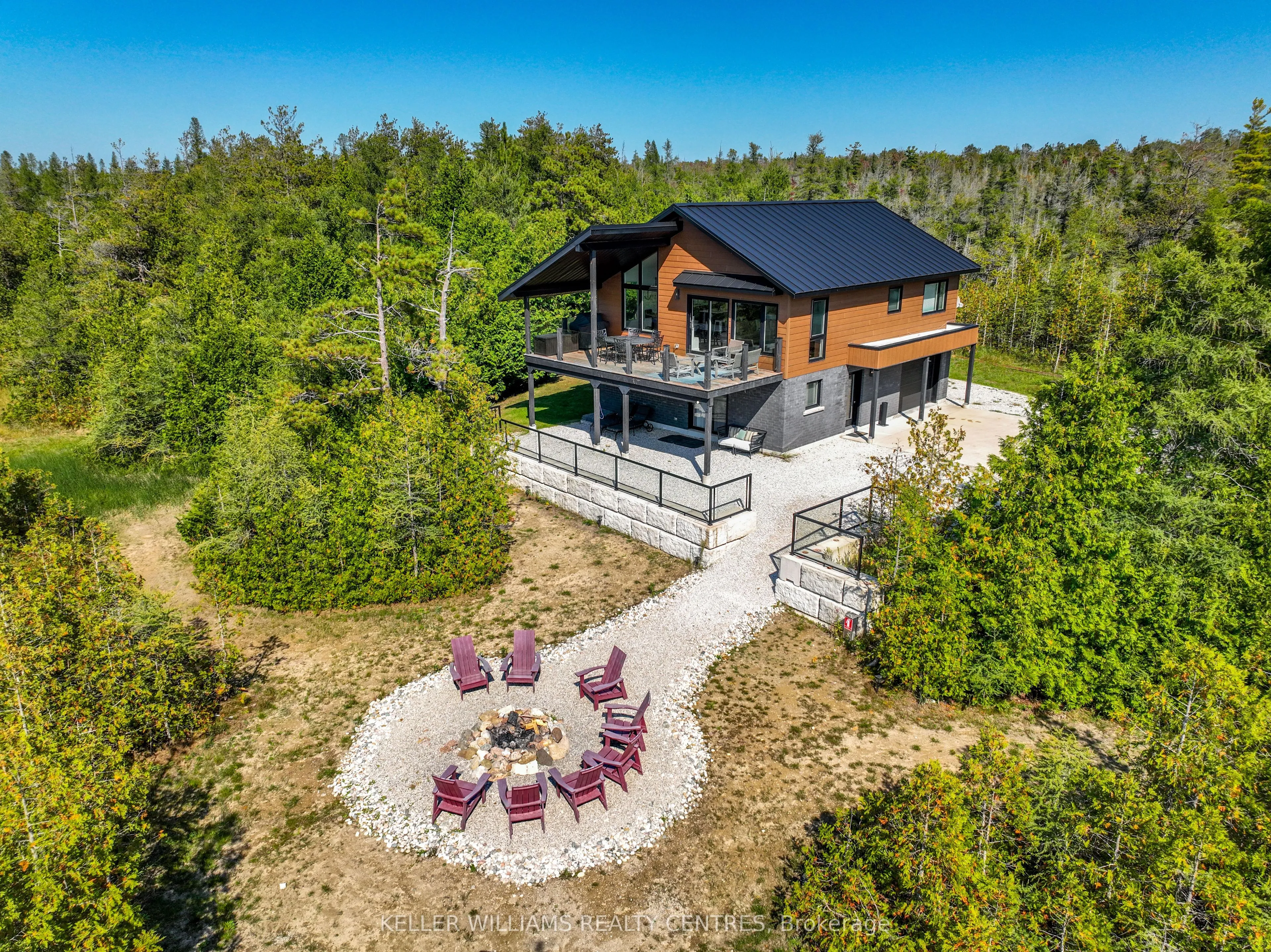 Detached Home For Sale | X9363886