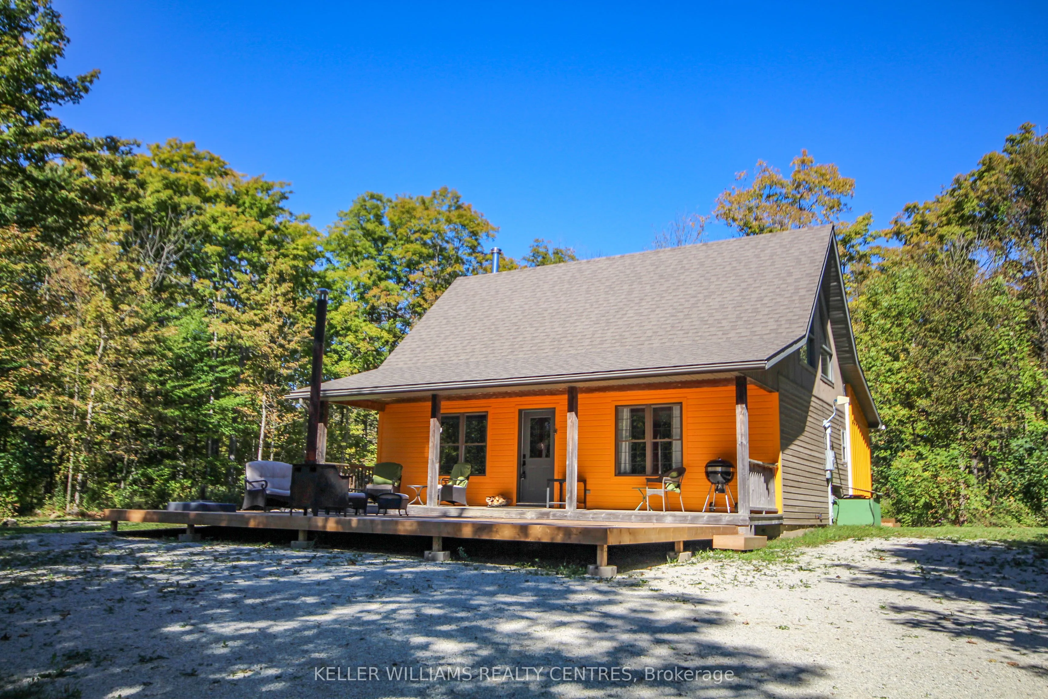 Detached Home For Sale | X9376107