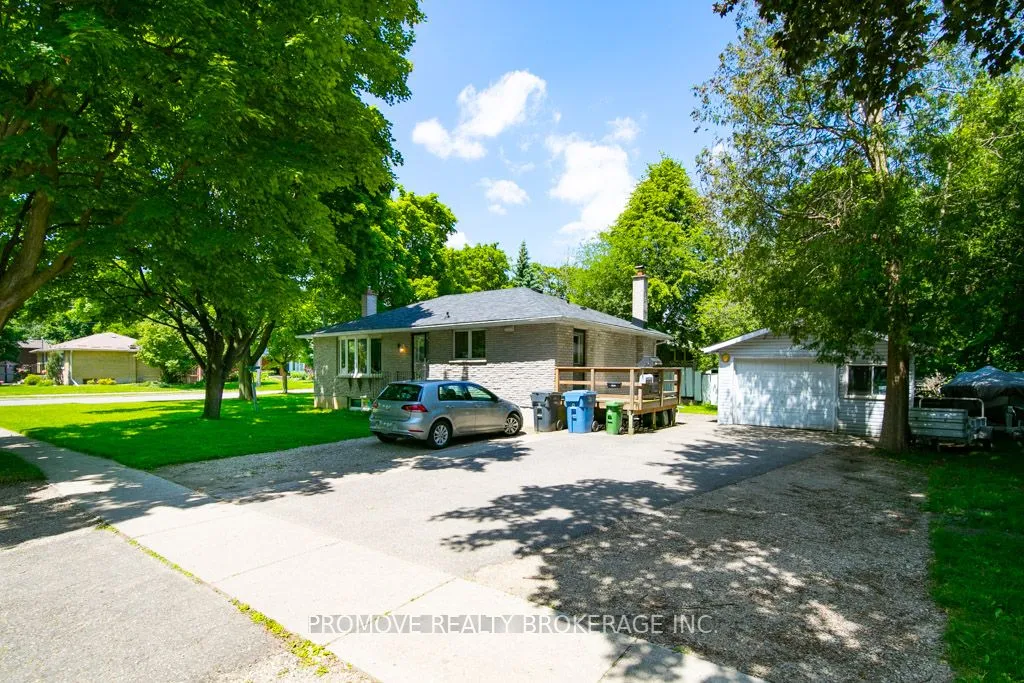 Detached Home For Sale | X9509540