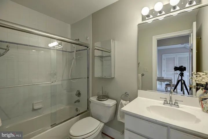 937 Bellview Rd, Mclean, Virginia 22102