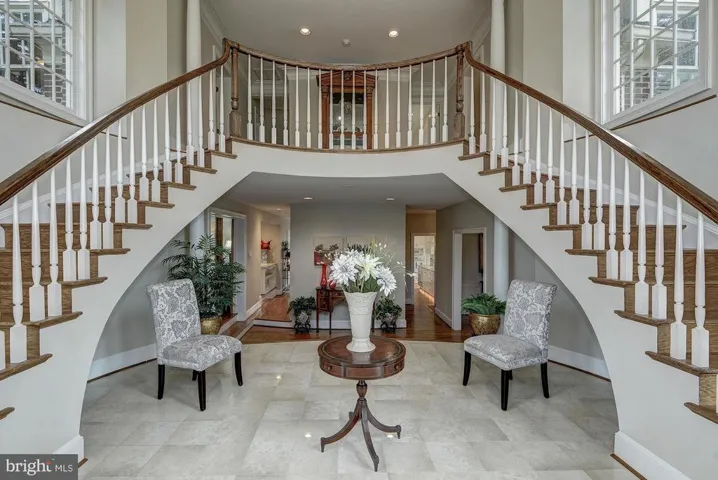 937 Bellview Rd, Mclean, Virginia 22102