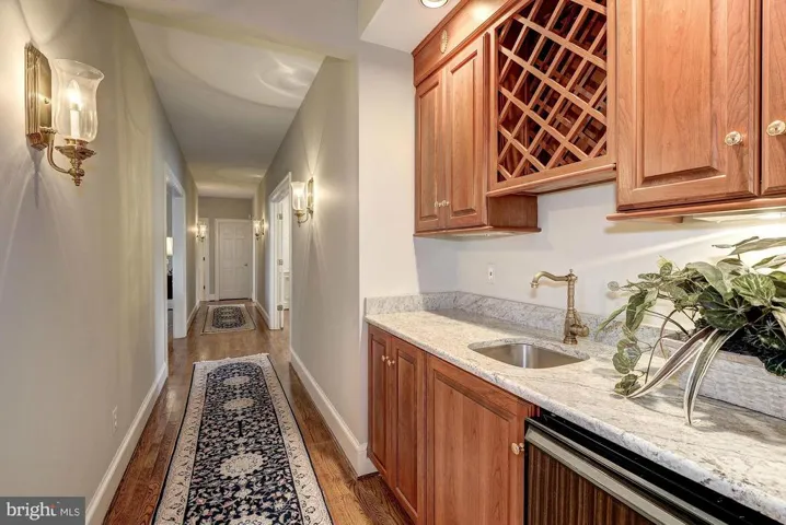 937 Bellview Rd, Mclean, Virginia 22102