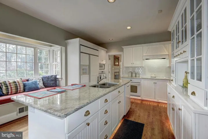 937 Bellview Rd, Mclean, Virginia 22102
