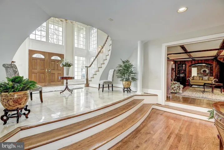 937 Bellview Rd, Mclean, Virginia 22102