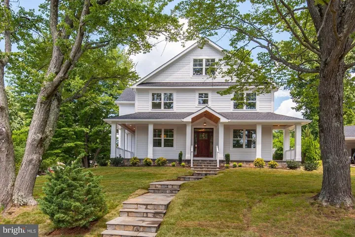 920 Circle Dr Se, Vienna, Virginia 22180