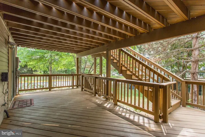6322 John Charles Lndg, Centreville, Virginia 20121