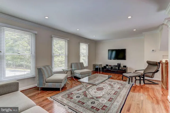 6322 John Charles Lndg, Centreville, Virginia 20121