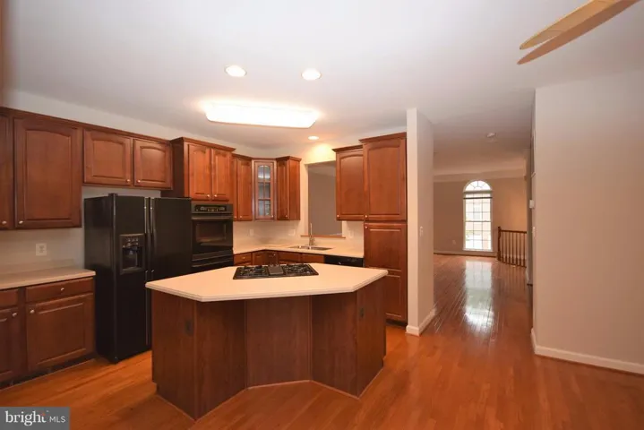 4221 Upper Park Dr, Fairfax, Virginia 22030