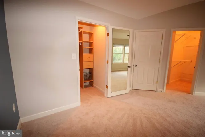 4221 Upper Park Dr, Fairfax, Virginia 22030