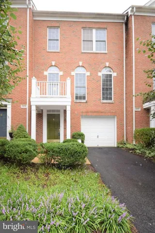 4221 Upper Park Dr, Fairfax, Virginia 22030