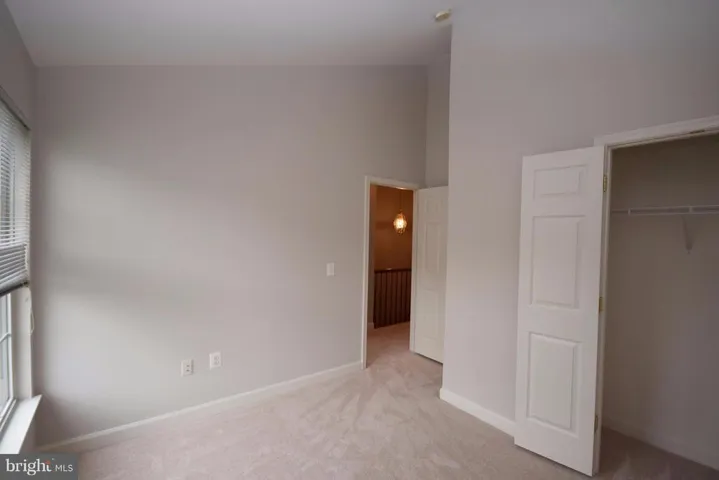 4221 Upper Park Dr, Fairfax, Virginia 22030